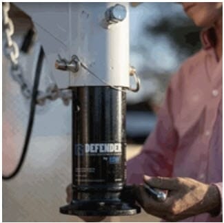 Defender Locking Coupler