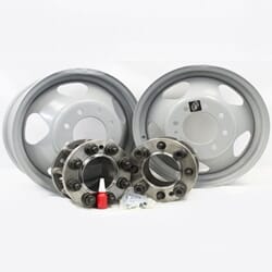 Front conversion kit for 2001-2010 Chevy/GMC truck & van rear disc brakes with 8-6.5" bolt circle and two X41784 seventeen-inch steel wheels - AA-4CDP17